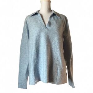 J. Crew Women’s Baby Blue Extra Soft Collared V Neck Long Sleeve Sweater size M